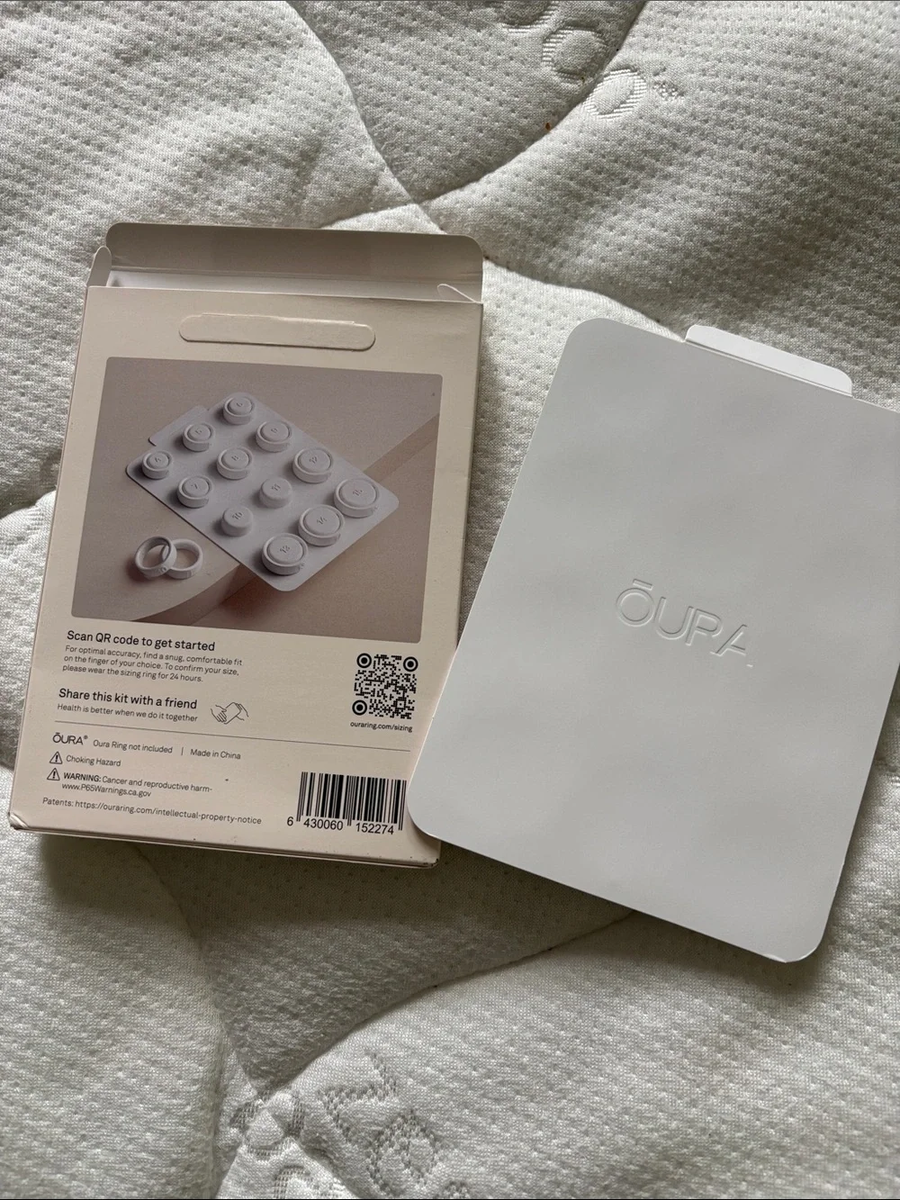 Oura Ring Sizing Kit - White and Cream